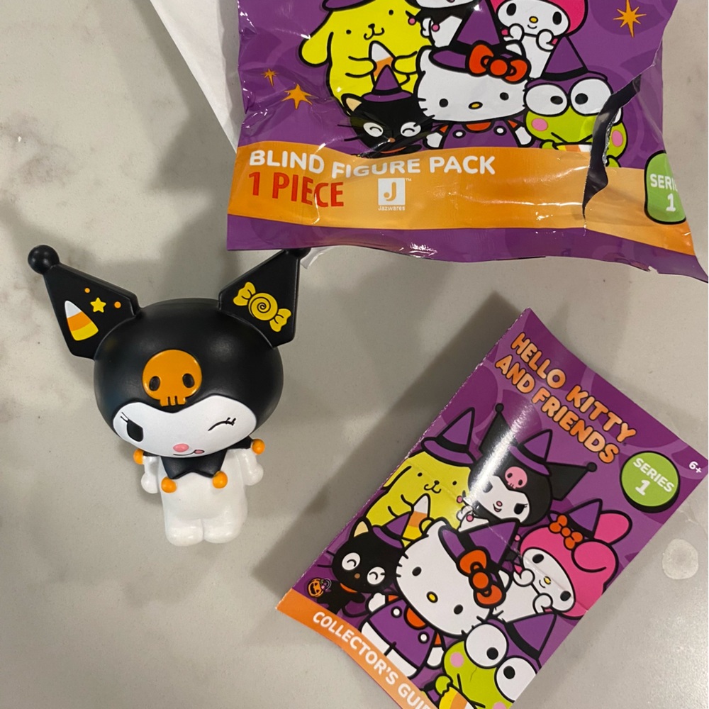 NWT - Halloween Kuromi Blind Bag Figurine